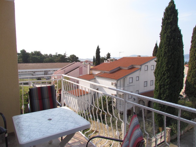AP Damír  pohled z balkonu